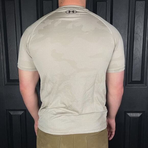 Under Armour Camo T Shirt - Picture 3 of 4